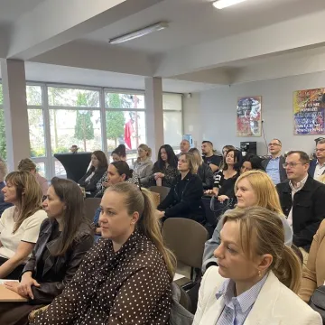 Jak pomóc młodym wybrać przyszłość? Konferencja edukacyjna w ZSP nr 1 w Radomsku