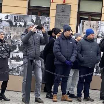 Radomsko uczciło 106. rocznicę odzyskania przez Polskę niepodległości