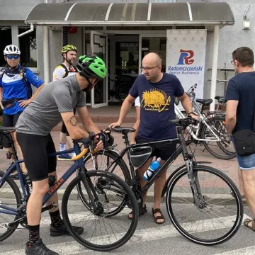 Z Radomska wyruszył II Powiatowy Rajd Rowerowy