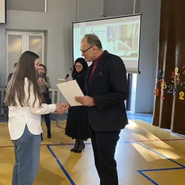 Najlepsi z najlepszych. Uczniowie  nagrodzeni stypendiami prezydenta