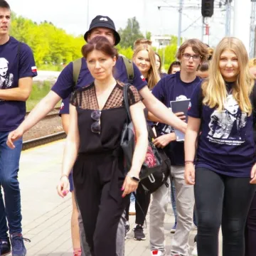 Pociąg „Warszyc” wjechał na peron w Radomsku