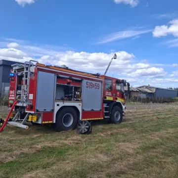 Pożar kotłowni w tartaku w Brudzicach. W akcji ponad 40 strażaków