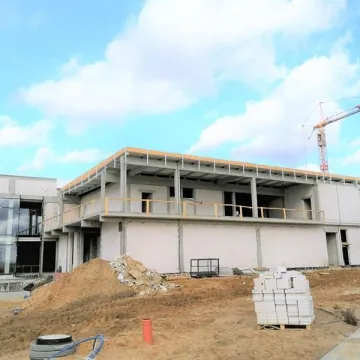 Budowa nowego basenu w Radomsku idzie pełną parą