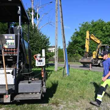 Kolejne prace remontowe na drogach powiatowych