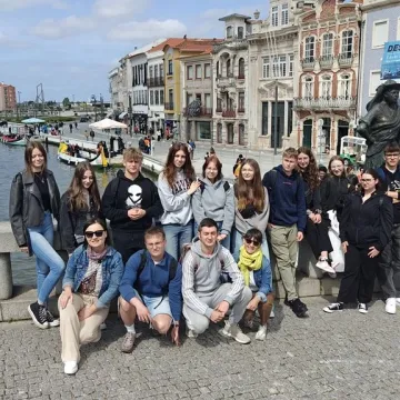 Zakończenie stażu uczniów ZSE z certyfikatami