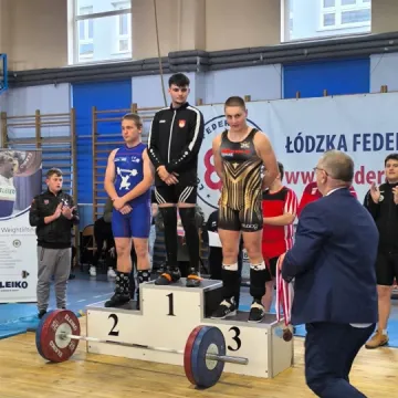 Herosi z Radomska z medalami w Dobryszycach