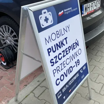 Szczepieniobus zaparkował w Radomsku