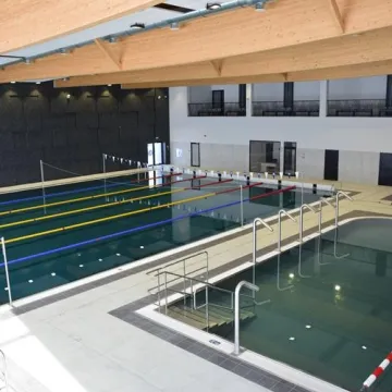 Odbiory techniczne nowego basenu wstrzymane. Ujawniono kilkaset usterek