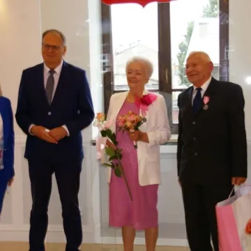 Złoci Małżonkowie uhonorowani medalami