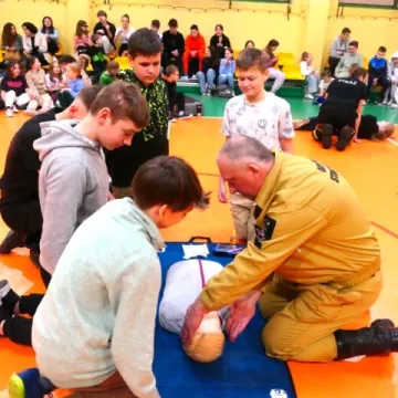 PSP Strzałków: Dzień wiosny z udziałem strażaków