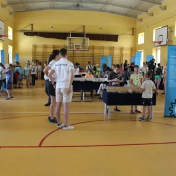 Naukobus odwiedził Publiczną Szkołę Podstawową nr 4 w Radomsku