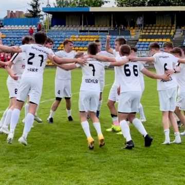 Sporting Radomsko wygrywa kolejny mecz w lidze wojewódzkiej juniorów