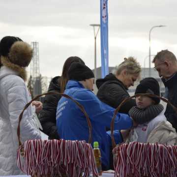 [WIDEO] Glinianki parkRUN w Radomsku. Bieg dla zdrowia i WOŚP 2025