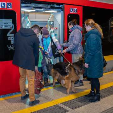 Trzeci pociąg z uchodźcami już w Łodzi