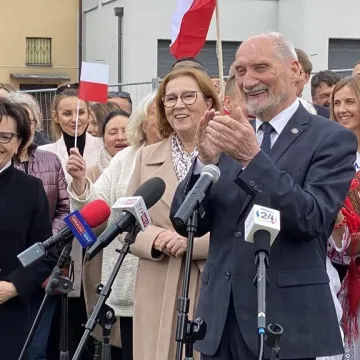 Marszałek Sejmu - Elżbieta Witek z wizytą w Strzałkowie