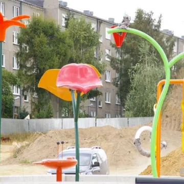 Radni wizytowali budowę nowego basenu w Radomsku