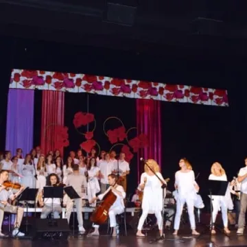 77 FM Formacja z Mocą zagrała MDK