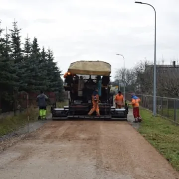 Remontują ulicę Włościańską