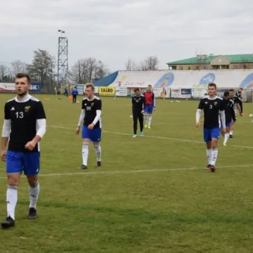 RKS Radomsko remisuje z Bronią Radom 1:1