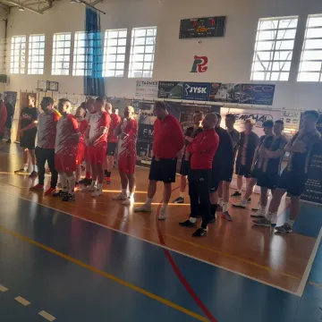 Puchar Niezdobywców Pucharów. Charytatywnie dla Filipka