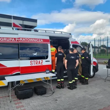 Strażacy ze Strzałkowa szkolili się z obsługi dronów