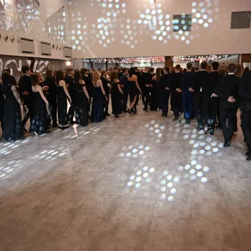 Studniówka maturzystów I LO w Radomsku