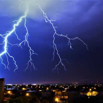 Alert meteo przed burzami w sobotę 10 czerwca