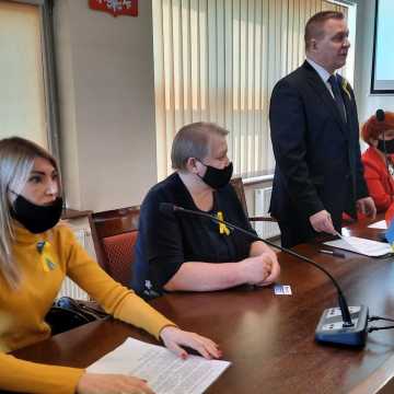 Radni Powiatu Radomszczańskiego potępiają działania Rosji wobec Ukrainy