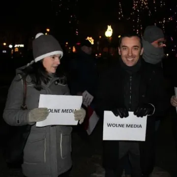 Protestują w obronie demokracji