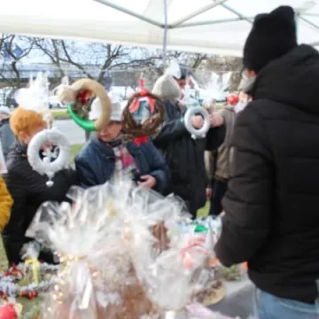 Kiermasz bożonarodzeniowy PSP 1