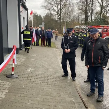 [WIDEO] Nowy garaż dla OSP w Dąbrówce oddany do użytku