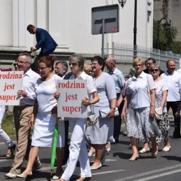 Polska Rodziną Silna!