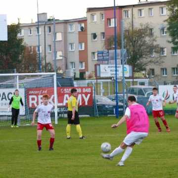 Dwa zwycięstwa Sportingu Radomsko w pucharze ligi wojewódzkiej