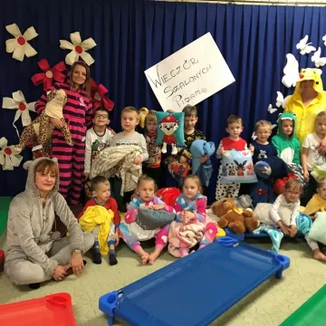 Wieczór szalonych piżam w przedszkolu nr 9 Radomsku