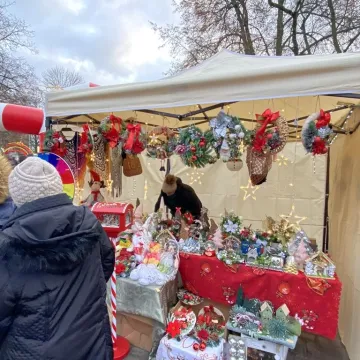 Plac 3 Maja w Radomsku zamienił się w świąteczne miasteczko