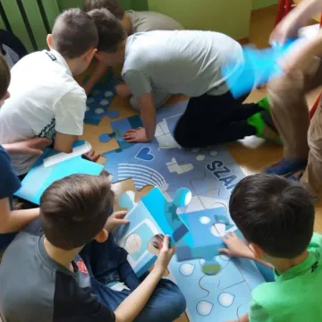 By w przyszłych stuleciach nie utonąć w śmieciach