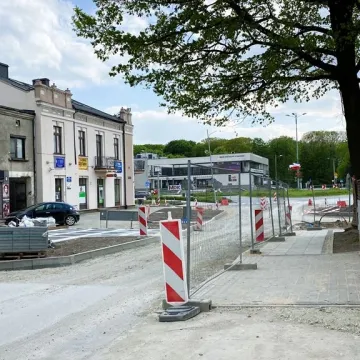Zobacz, jak postępują prace przy przebudowie ul. Żeromskiego w Radomsku