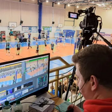 METPRIM Volley Radomsko wciąż w grze o II ligę siatkówki