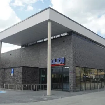 Aldi w nowym parku handlowym w Radomsku