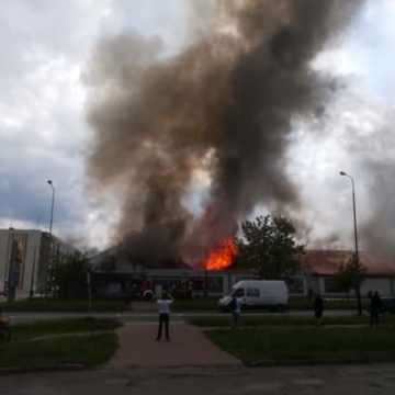 Wielki pożar sklepu Lidl na ul. Jagiellońskiej