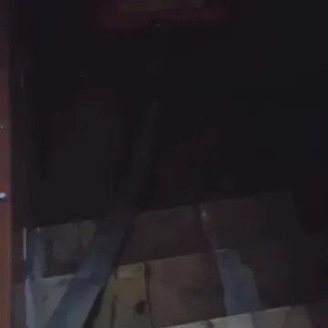 Woda w budynku mieszkalnym. Strażacy interweniowali w Białej Górze