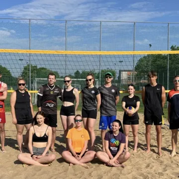 Turniej mixtów na Orliku