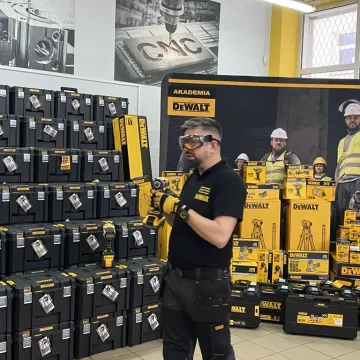Akademia DeWalt w „Mechaniku”. Prestiżowy program tylko dla 10 szkół w kraju