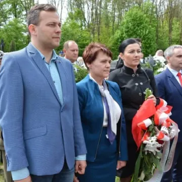 Uroczystości w Bąkowej Górze - oddano hołd Żołnierzom Wyklętym