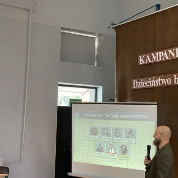 [WIDEO] Międzyszkolna debata w PSP nr 4 o przemocy wobec dzieci już za nami