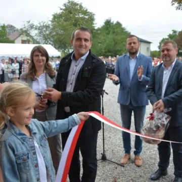 Dożynki w Niedośpielinie w gminie Wielgomłyny