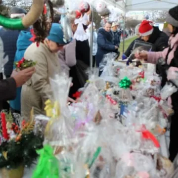 Kiermasz bożonarodzeniowy PSP 1