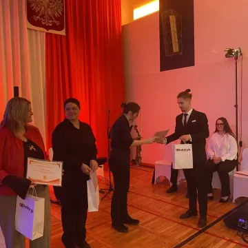 Elektryk pożegnał absolwentów. Teraz czas na maturę