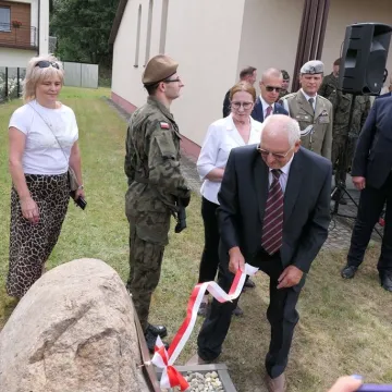 W Kocierzowach oddano hołd żołnierzom i lotnikom 1944 roku