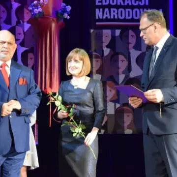 Prezydent nagrodził nauczycieli